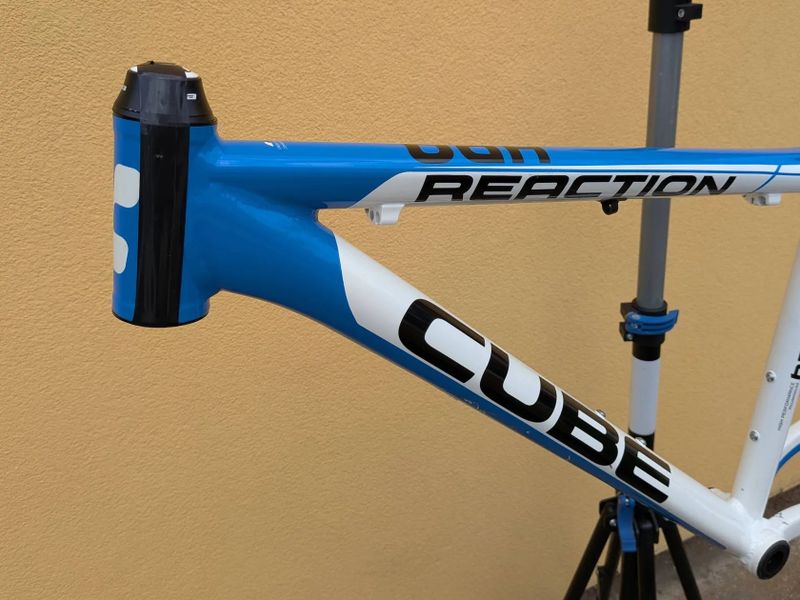 rám Cube Reaction HPA 18"