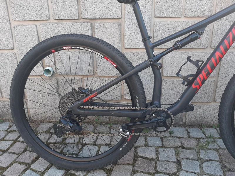Specialized EPIC COMP 29'