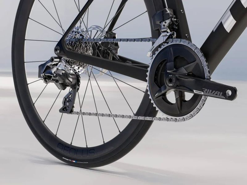 Trek Madone SL 6 AXS Gen 8, vel. M, L a XL, nové kolo