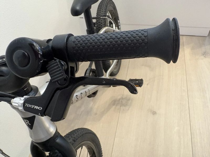Dětské kolo Rascal 16"