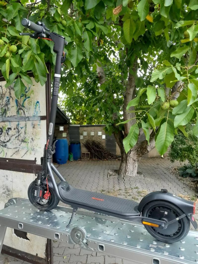 Prodám e - koloběžku Segway