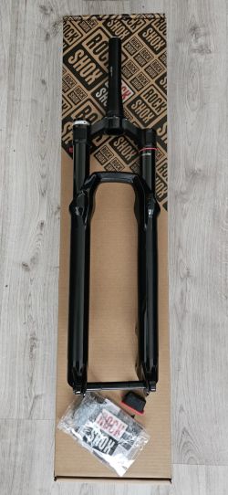 RockShox SID Ultimate Race Day 3P Flight Attendant