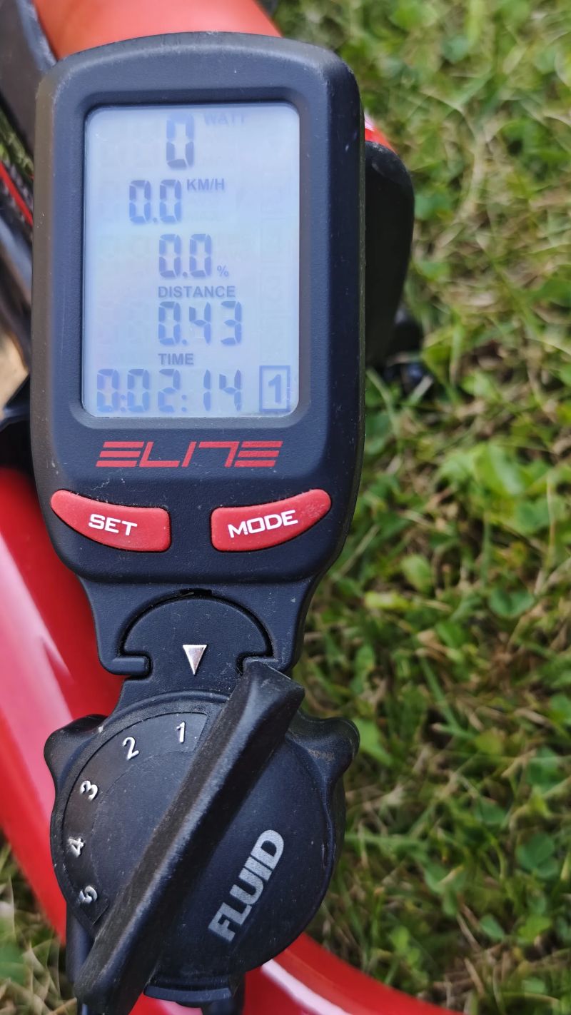 Elite SuperCrono Fluid ElastoGel Digital + podložka pod přední kolo