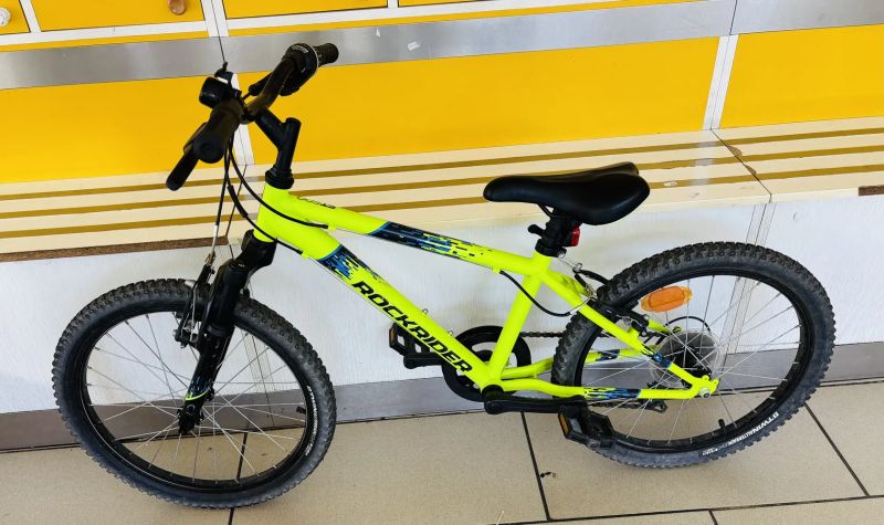 TOP stav - dětské horské kolo Rockrider ST500 20"