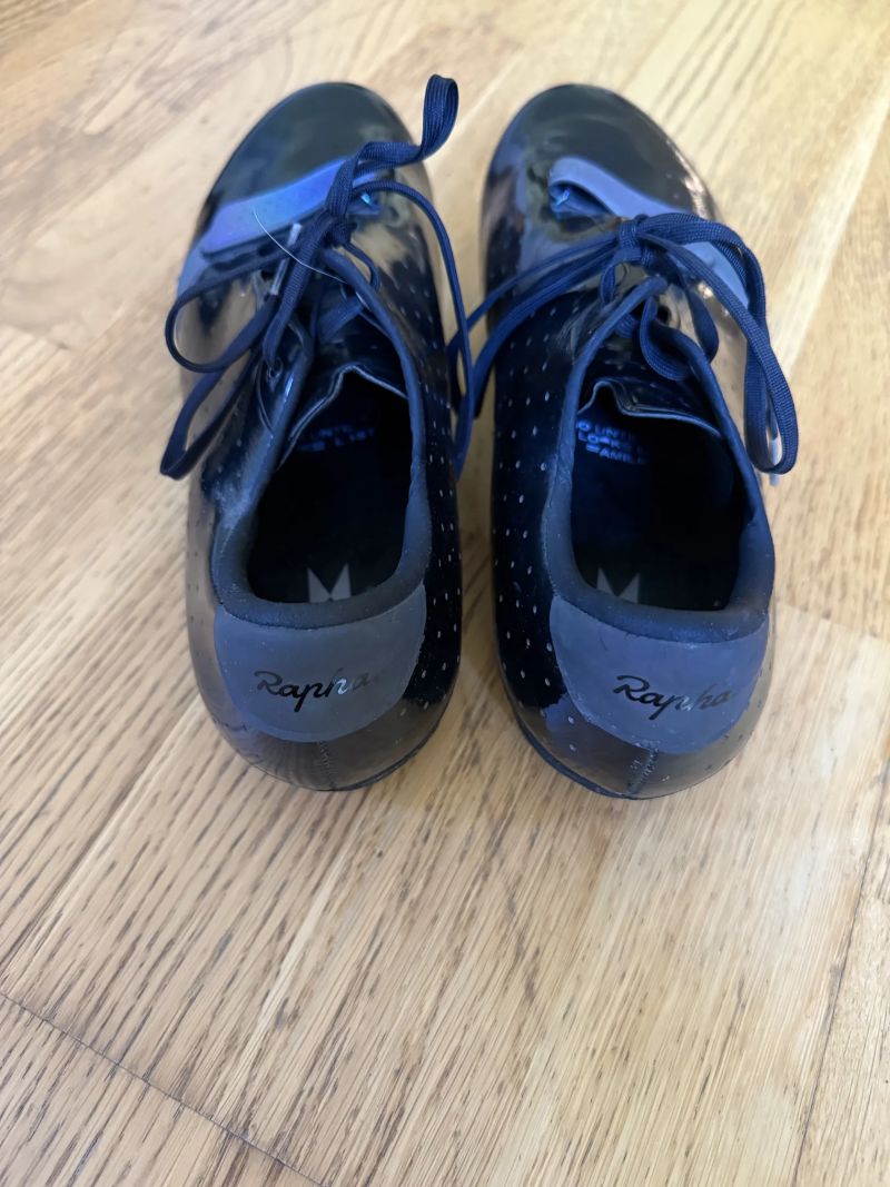 Rapha Explore 45.5, limitovaná edice Black Pearl