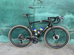 Eddy Merckx 525 Dura Ace di2 - TOP Stav