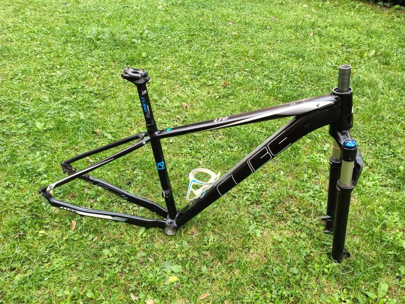 Ramová sada Cube 29" + vidle RockShox TK gold