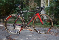 Pinarello Dogma 65.1 Think 2 vel.51.5 | Campagnolo Super Record 11V | Miche SWR Full Carbon |