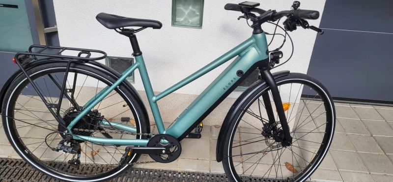Decathlon ELOPS LD500E s nízkým rámem