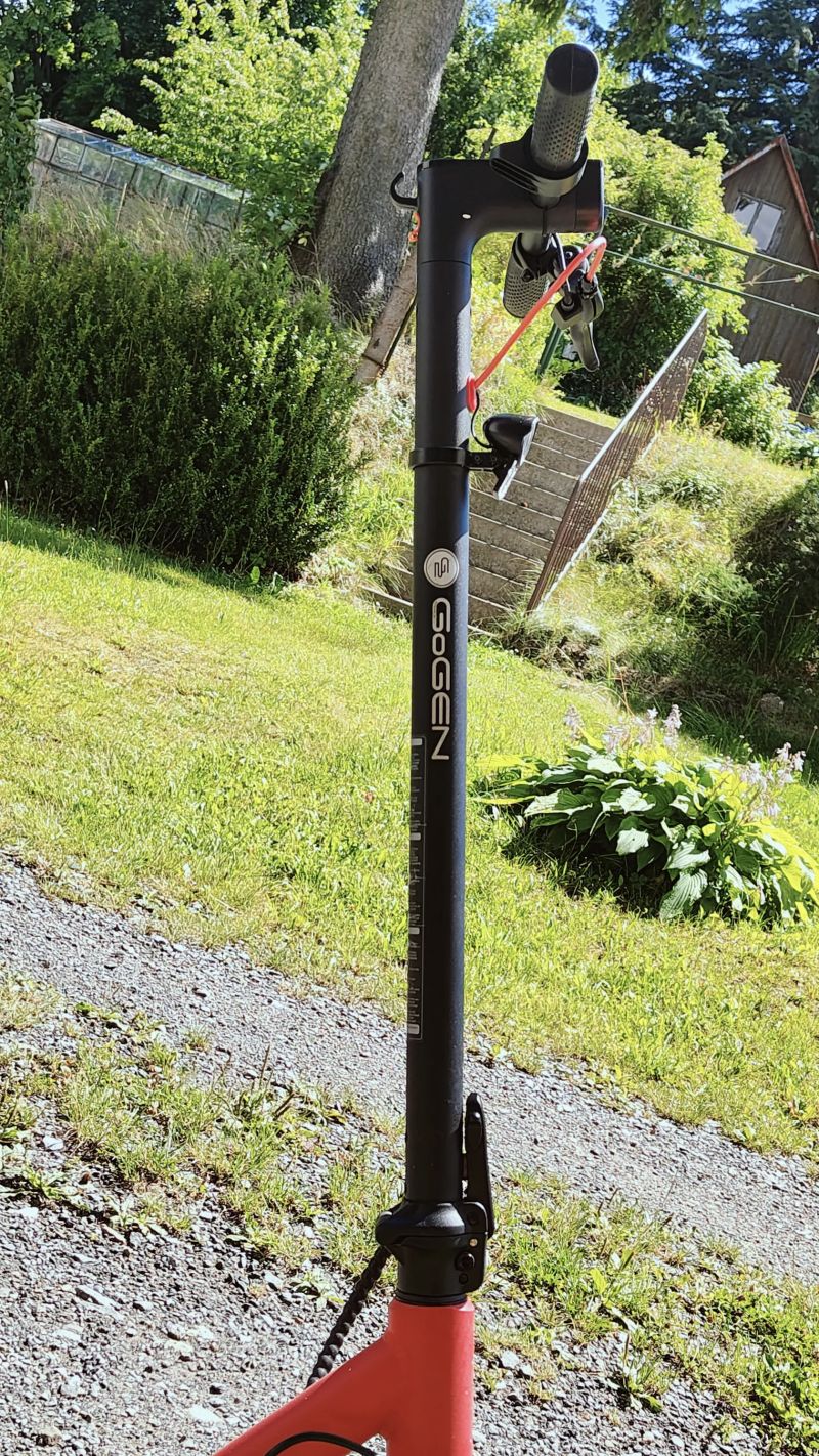 Elektrokoloběžka VOYAGER 350W NEO