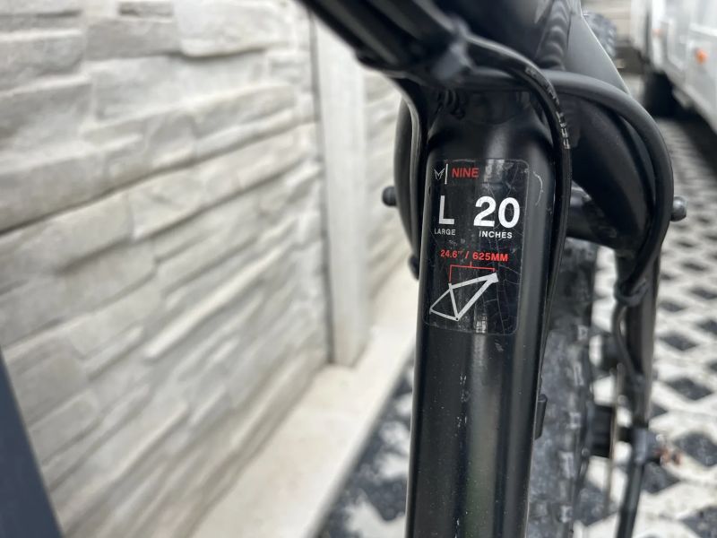 Felt NINE 30