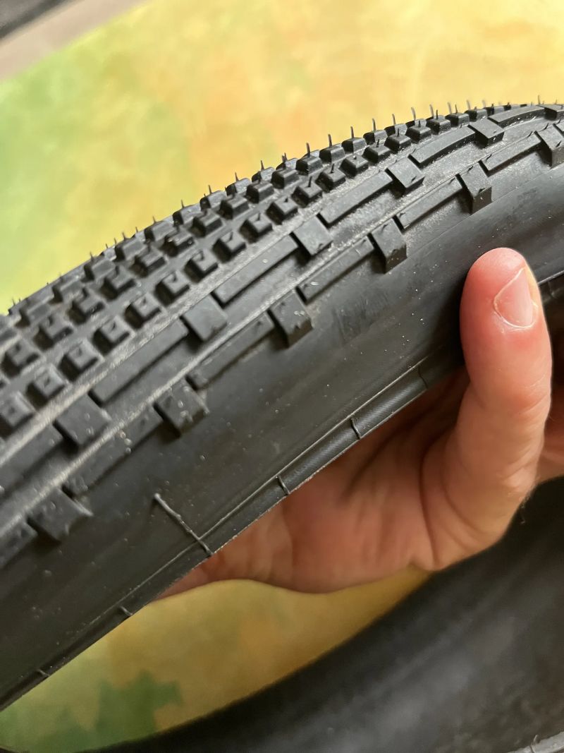 Pláště Panaracer GravelKing SK 700x35c + 700x32c – nové