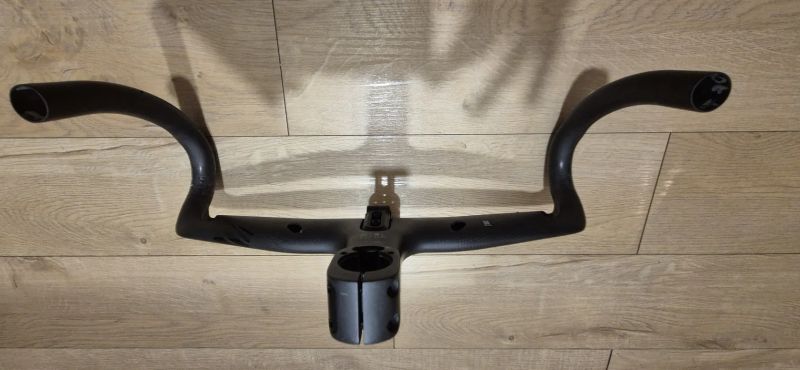 Karbonová řidítka Vision Tech Metron 5D Evo