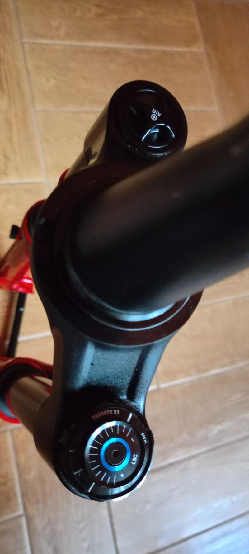 29" Rock Shox Lyrik Ultimate Charger 3.1 RC2 - 160mm