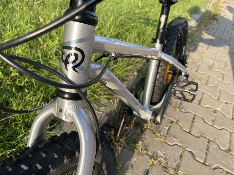 Early Rider Seeker 20 Brushed Aluminium