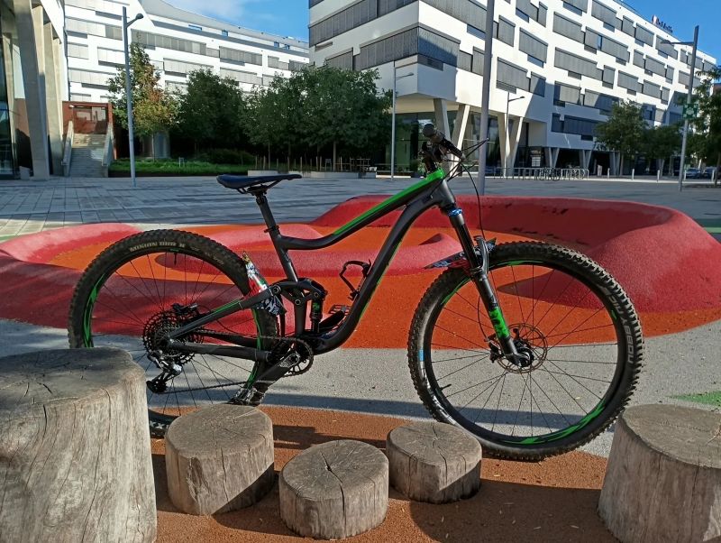 2019 GIANT TRANCE 2 29