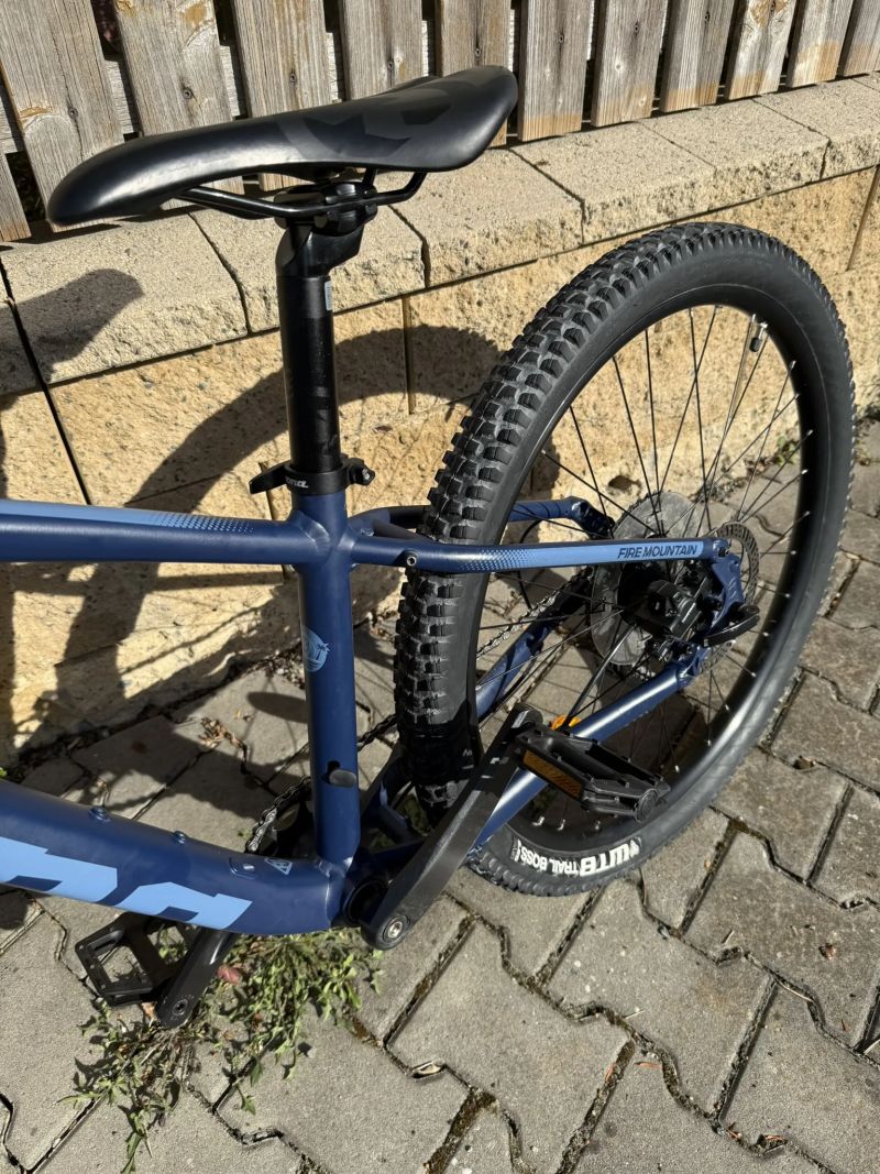 Horské kolo Kona Fire Mountain XS