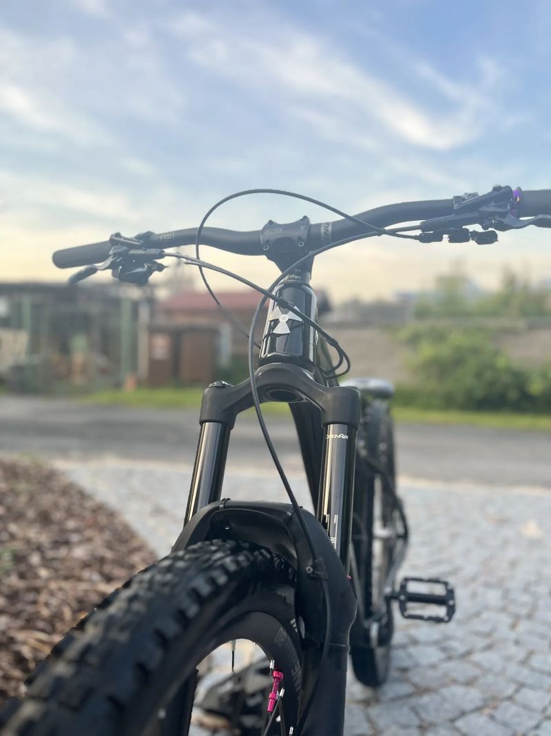 Nukeproof scout 290 rám s vidlicí