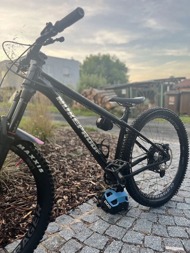 Nukeproof scout 290 rám s vidlicí