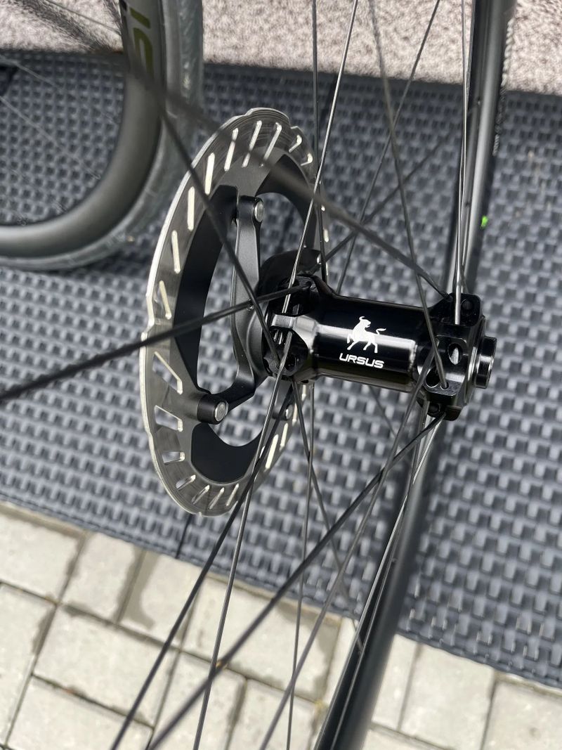 Karbonová kola Ursus Miura TC37 Disc CL