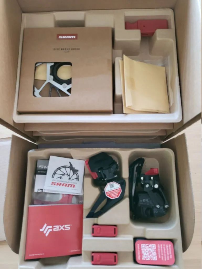 Sram Sada řazení Sram Force eTap AXS D2 Disc 2x12 rychlostí pro silniční kolo