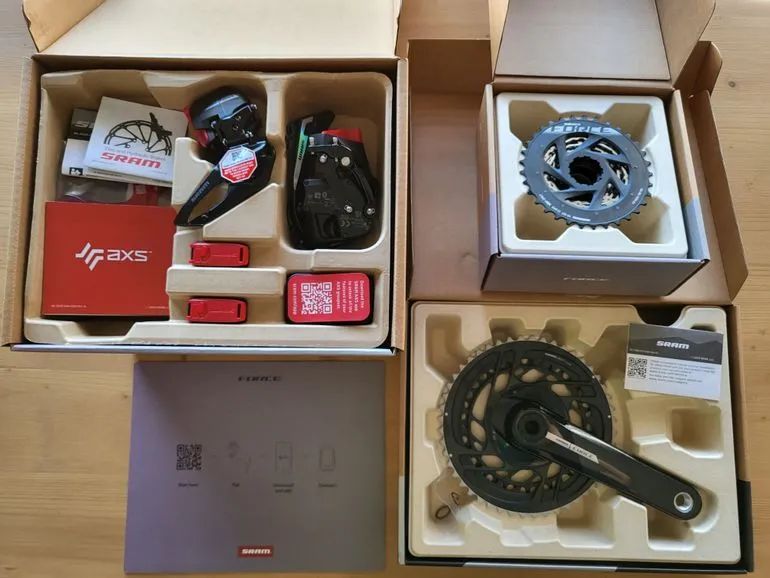 Sram Sada řazení Sram Force eTap AXS D2 Disc 2x12 rychlostí pro silniční kolo