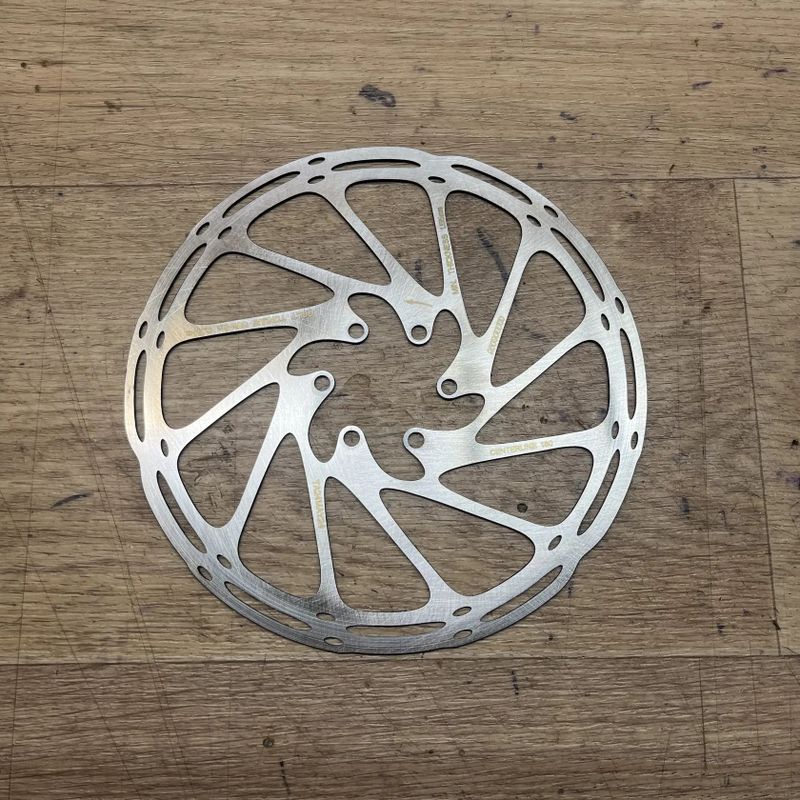 Nový kotouč Sram Centerline 180mm