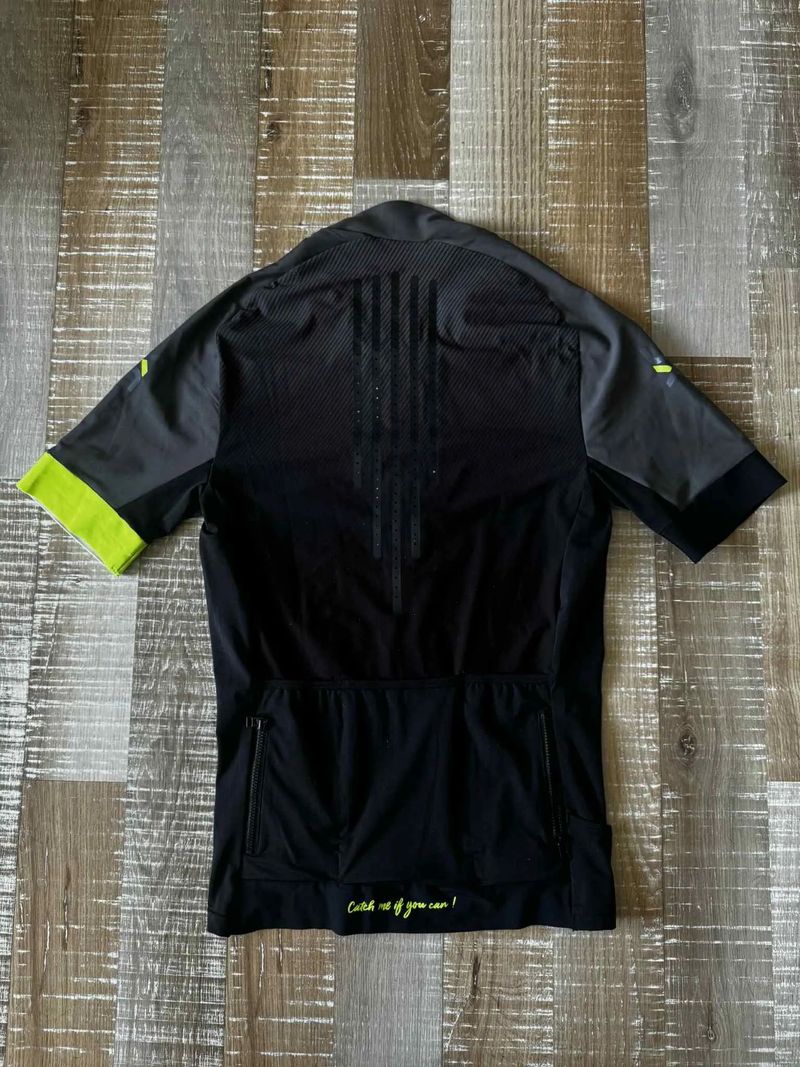 Prodám cyklistické dresy