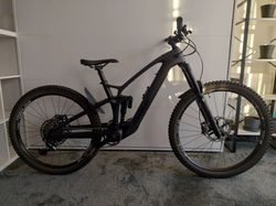 Trek Fuel EXe 9.5, vel. M