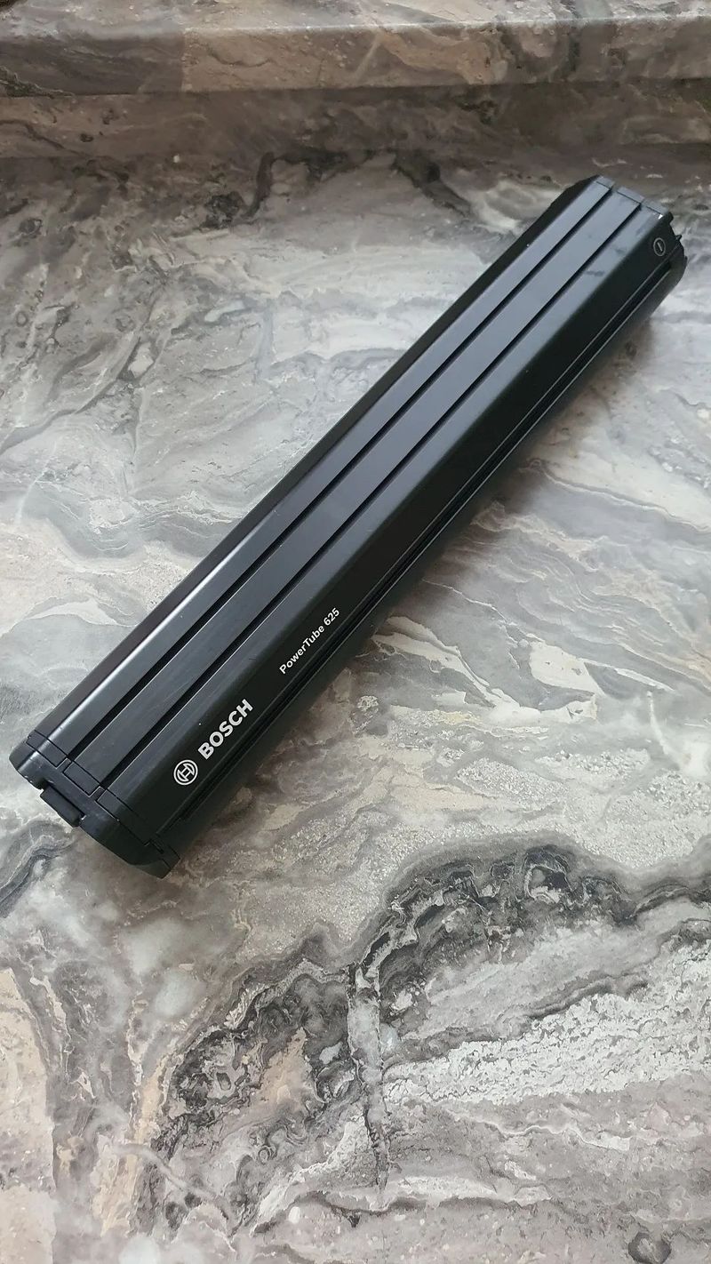 BOSCH PowerTube 625Wh BATERIE HORIZONTALNI 