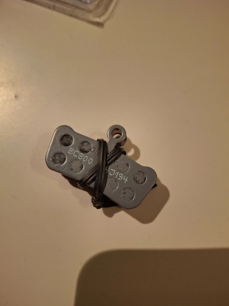 Brzdy Sram Guide