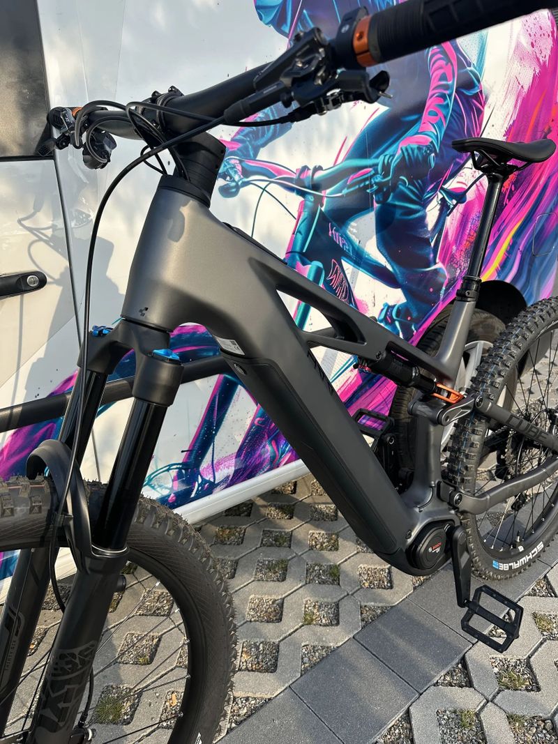 STEREO HYBRID ONE44 HPC SLX 800 Nové M