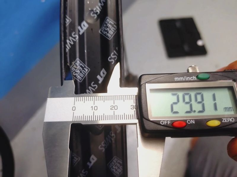 MTB karbonové výplety DT Swiss/JAAX