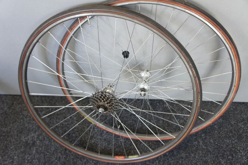 Campagnolo Record +Mavic GP4