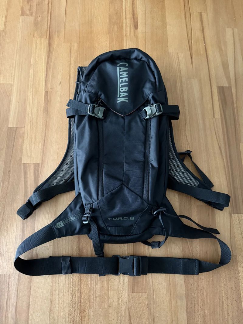 Camelbak Toro Protector 8 - zánovní stav