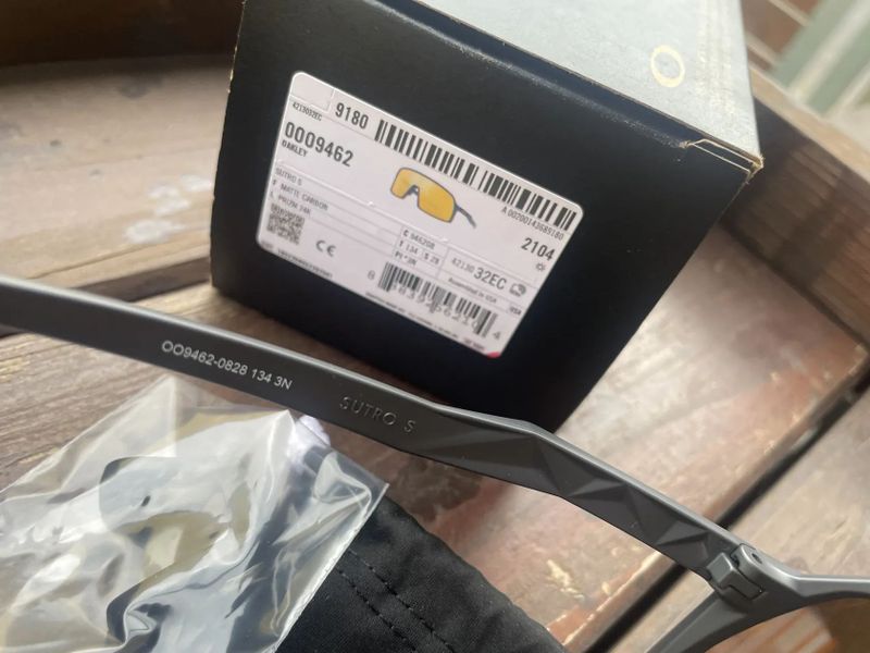 Oakley Sutro S Prizm 24k