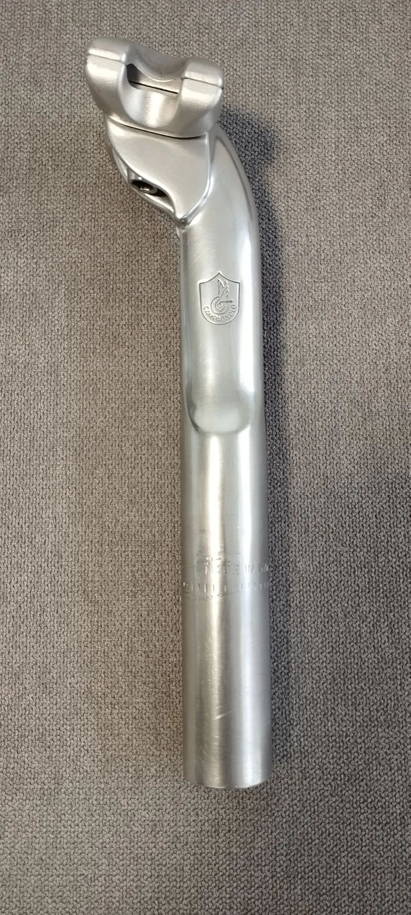 Prodám aero sedlovku Campagnolo 27.2mm