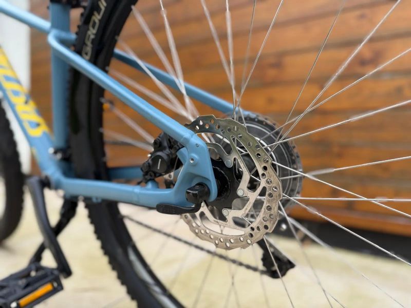 Specialized Pitch
