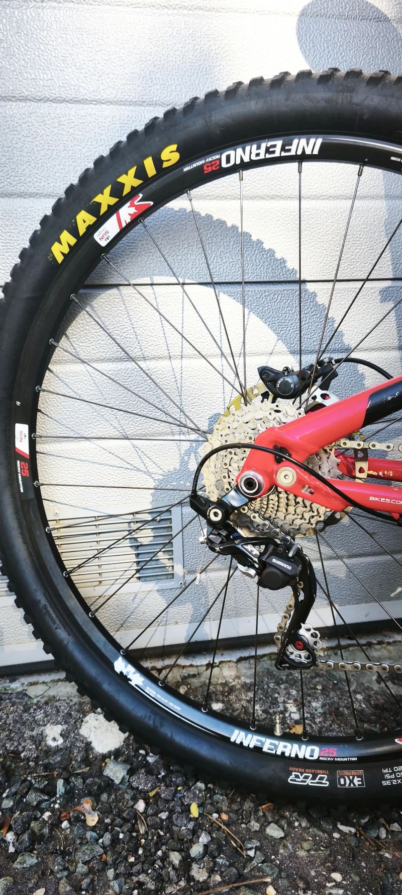 Rocky Mountain Instinct 950