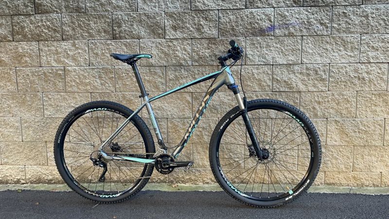 Horské kolo Kellys Desire 70 29 , L
