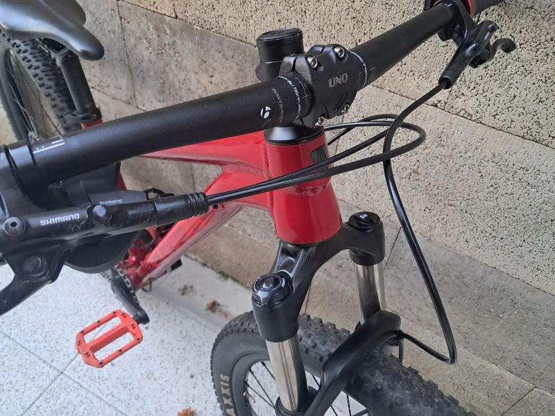 Trek X-Caliber8, 27,5/XS vzduch.vidlice, lehké! 