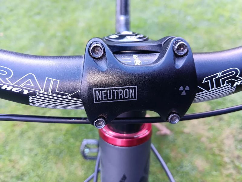 Dartmoor Primal 29