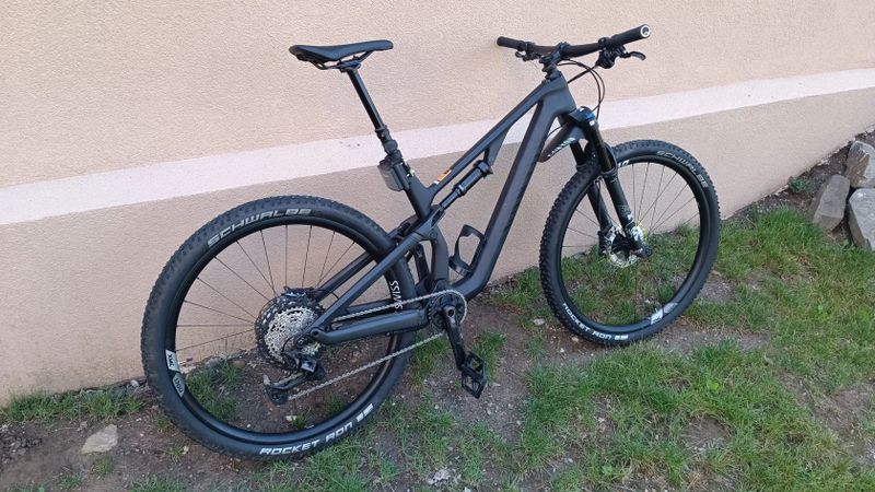 Canyon Neuron CF9 2023 perfektní stav 