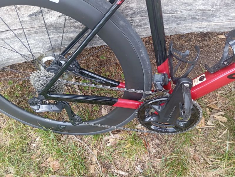 Canyon Ultimate CF SL 8 aero di2