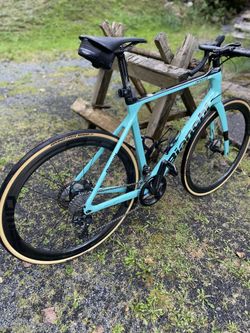 Bianchi Infinito XE vel.57/L, karbonová kola FFWD 45mm