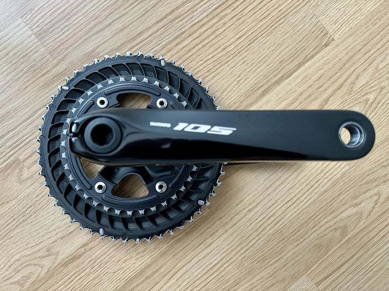 Silniční sada SHIMANO 105 R7000, 2x11 sp.