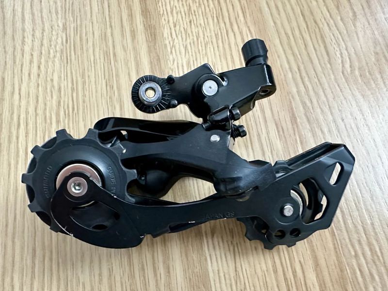 Silniční sada SHIMANO 105 R7000, 2x11 sp.