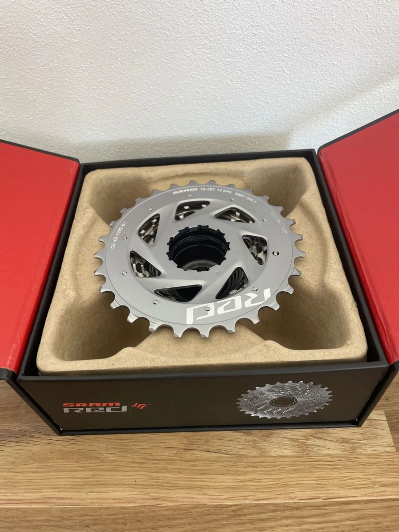 Nová kazeta SRAM XG-1290 D1 12 rychl., 10-28z