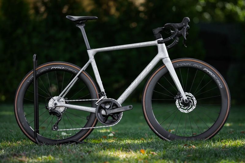 Yoeleo R11 - Shimano 105 2x12 vel. 56cm 