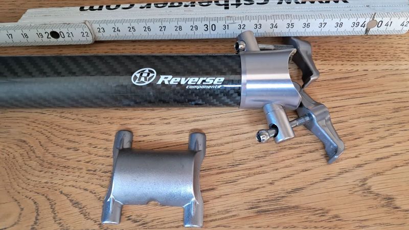 karbonová sedlovka 27,2 30,9 31,6 34,9